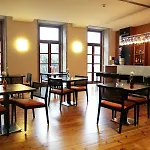 Hotell Eurostars Artes Oporto