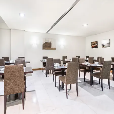 Eurostars Artes Отель