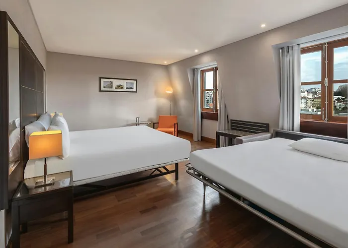 Eurostars Artes Отель