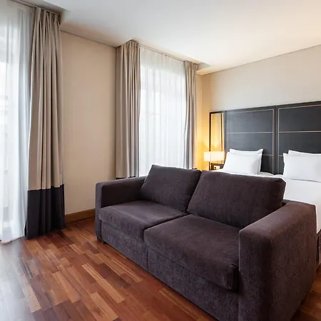 Eurostars Artes Szálloda 4*